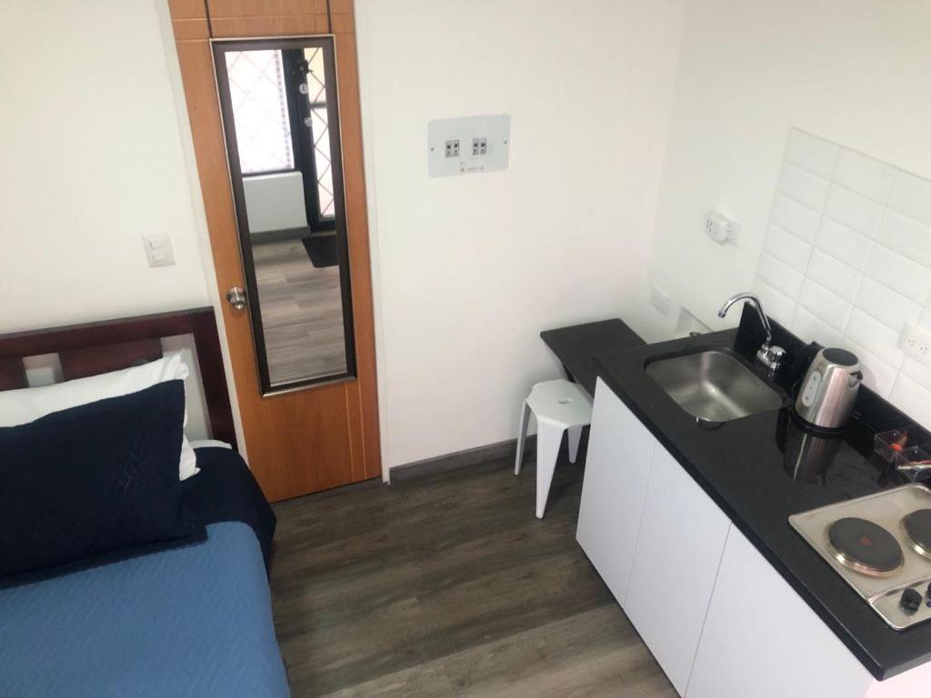 Apto Privado Cerca Al Aeropuerto -Transporte Disponible Богота Екстериор снимка